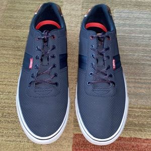 Levi’s Men sneakers Navy & Leather size 13